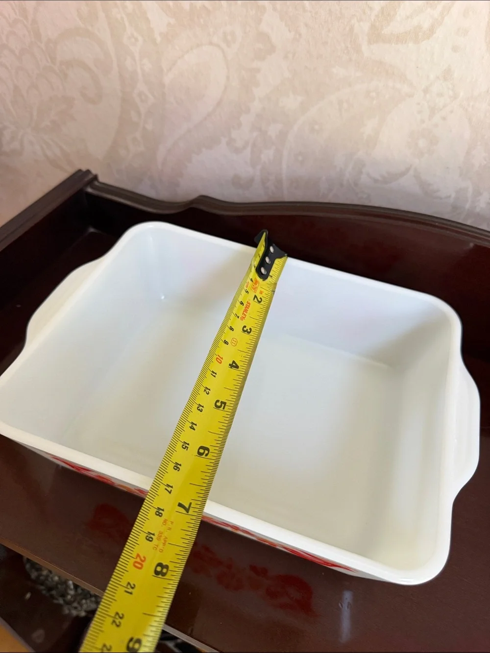 Large Pyrex friendship Refrigerator Dish with lid